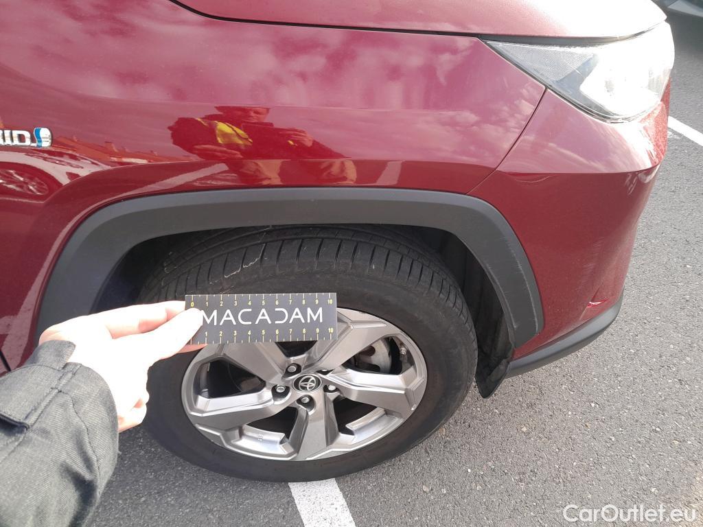  Toyota  RAV4 TOYOTA  / 2018 / 5P / todoterreno 2.5l 220H Luxury 4WD #16