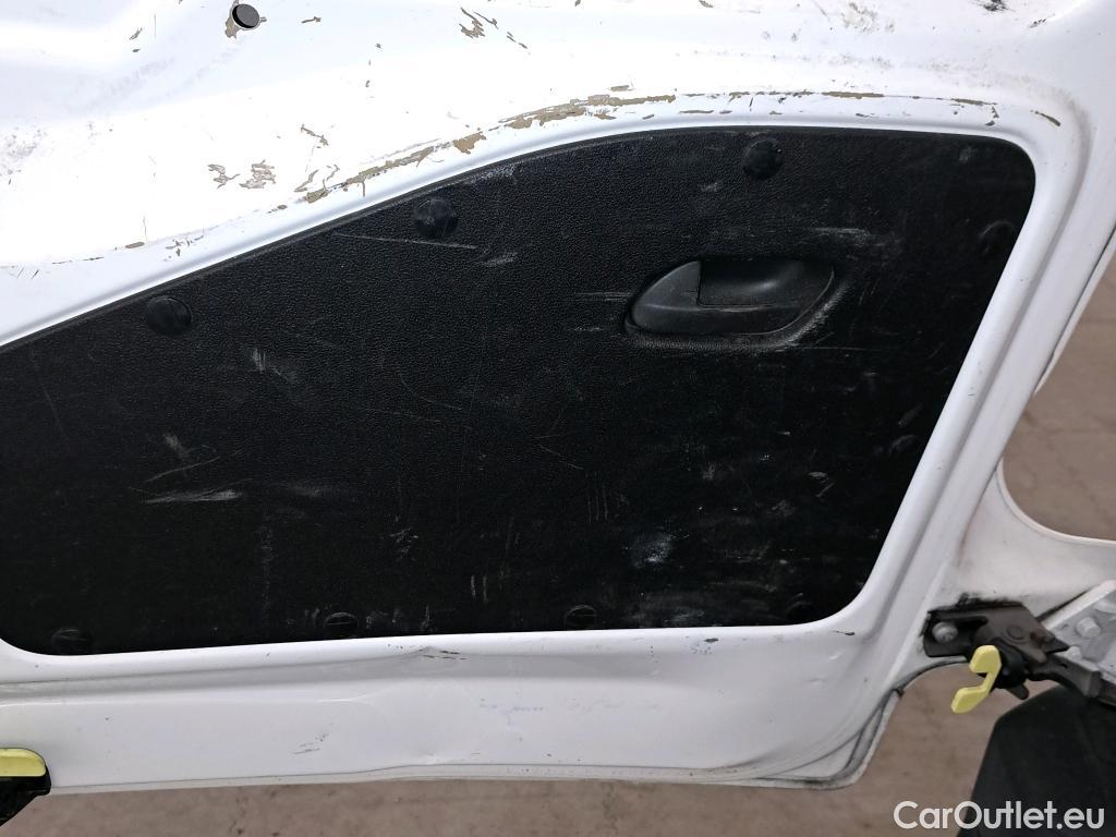  Citroen  Berlingo CITROEN  / 2018 / 3P / furgón derivado de turismo Talla M BlueHDi 100 CONTROL #28