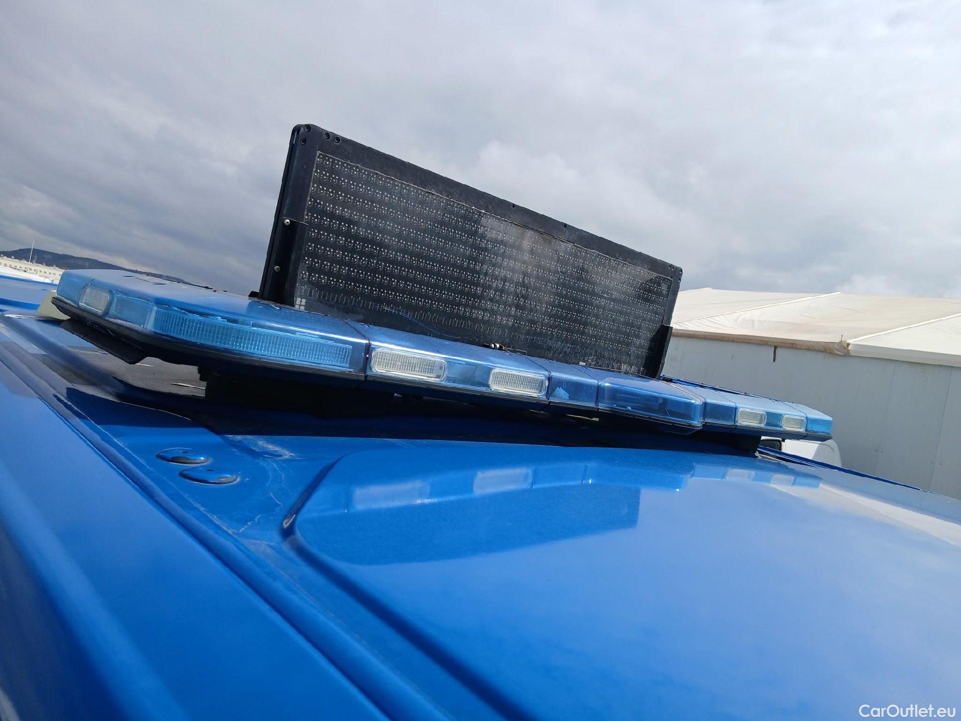  Ford  Transit FORD  Custom / 2012 / 4P / combi Kombi 2.0 TDCI 96kW 320 L2 Trend MHEV #31