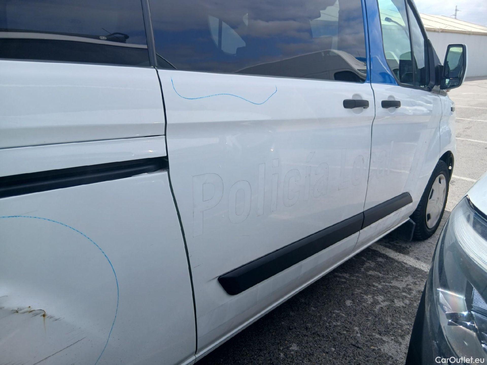  Ford  Transit FORD  Custom / 2012 / 4P / combi Kombi 2.0 TDCI 96kW 320 L2 Trend MHEV #23