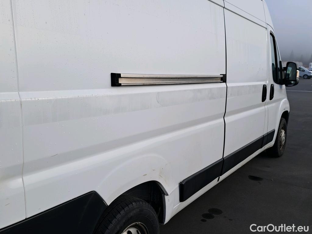  Citroen  Jumper CITROEN  / 2014 / 4P / furgón BlueHDi 103KW (140CV) Furgón 35L3H2 #64