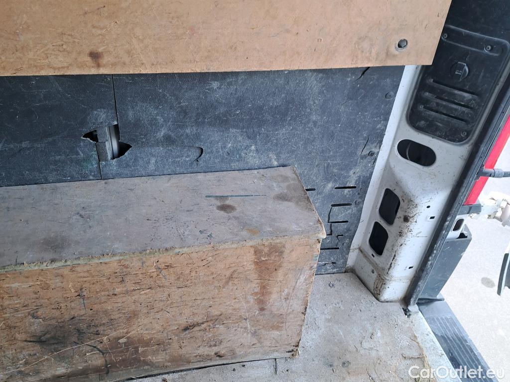  Citroen  Jumper CITROEN  / 2014 / 4P / furgón BlueHDi 103KW (140CV) Furgón 35L3H2 #12