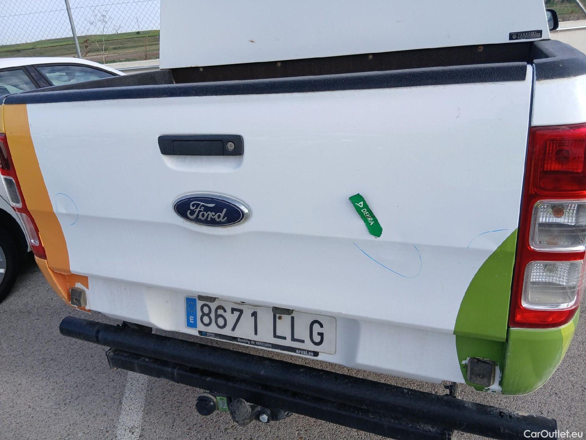  Ford  Ranger FORD  / 2019 / 4P / pickup doble cabina 2.0 TDCi 125kW 4x4 Doble Cab. XL S/S #17