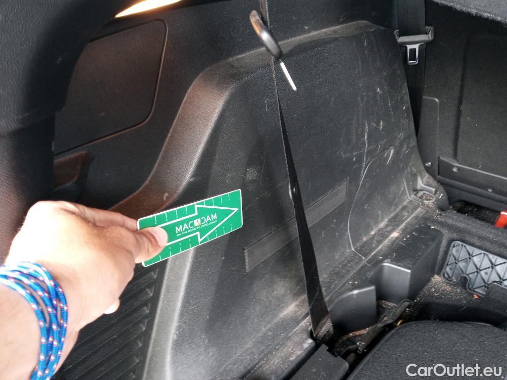  Peugeot  5008 PEUGEOT  / 2020 / 5P / todoterreno 1.5 BlueHDi 96kW (130CV) S&S GT #14