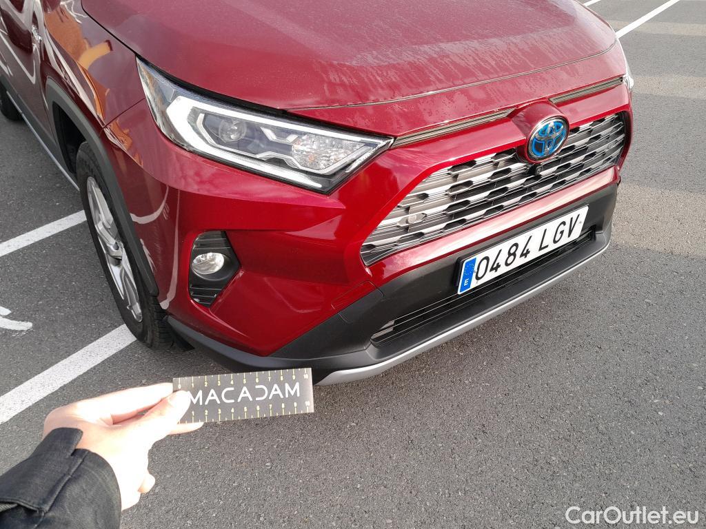  Toyota  RAV4 TOYOTA  / 2018 / 5P / todoterreno 2.5l 220H Luxury 4WD #11