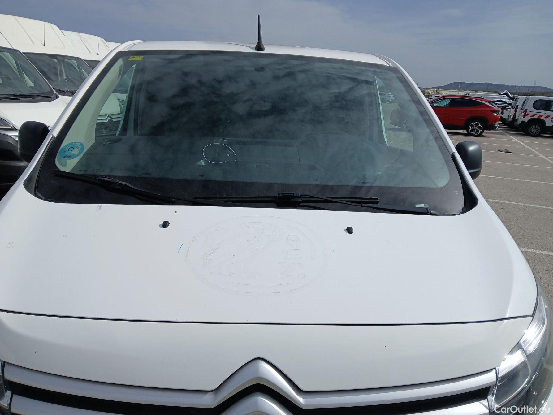  Citroen  Jumpy CITROEN  VU 4P 3G FURGÓN Talla M BlueHDi 90KW (120CV) 6v Confort #27