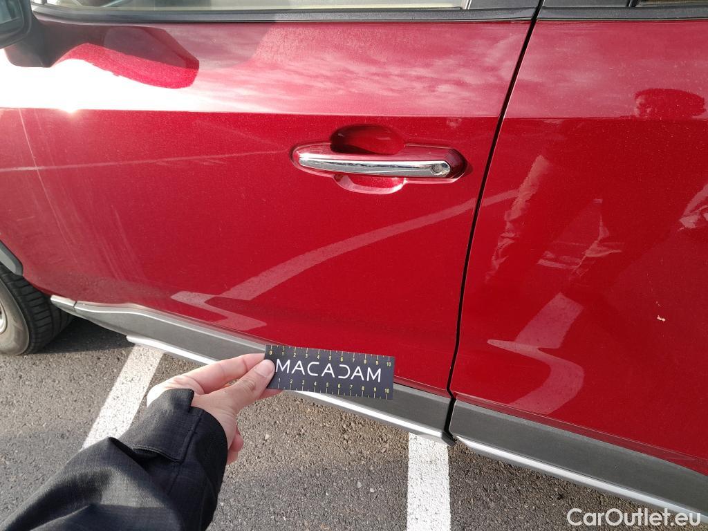  Toyota  RAV4 TOYOTA  / 2018 / 5P / todoterreno 2.5l 220H Luxury 4WD #3