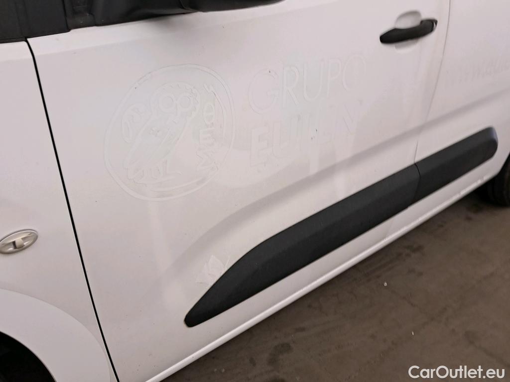  Citroen  Berlingo CITROEN  / 2018 / 3P / furgón derivado de turismo Talla M BlueHDi 100 CONTROL #14