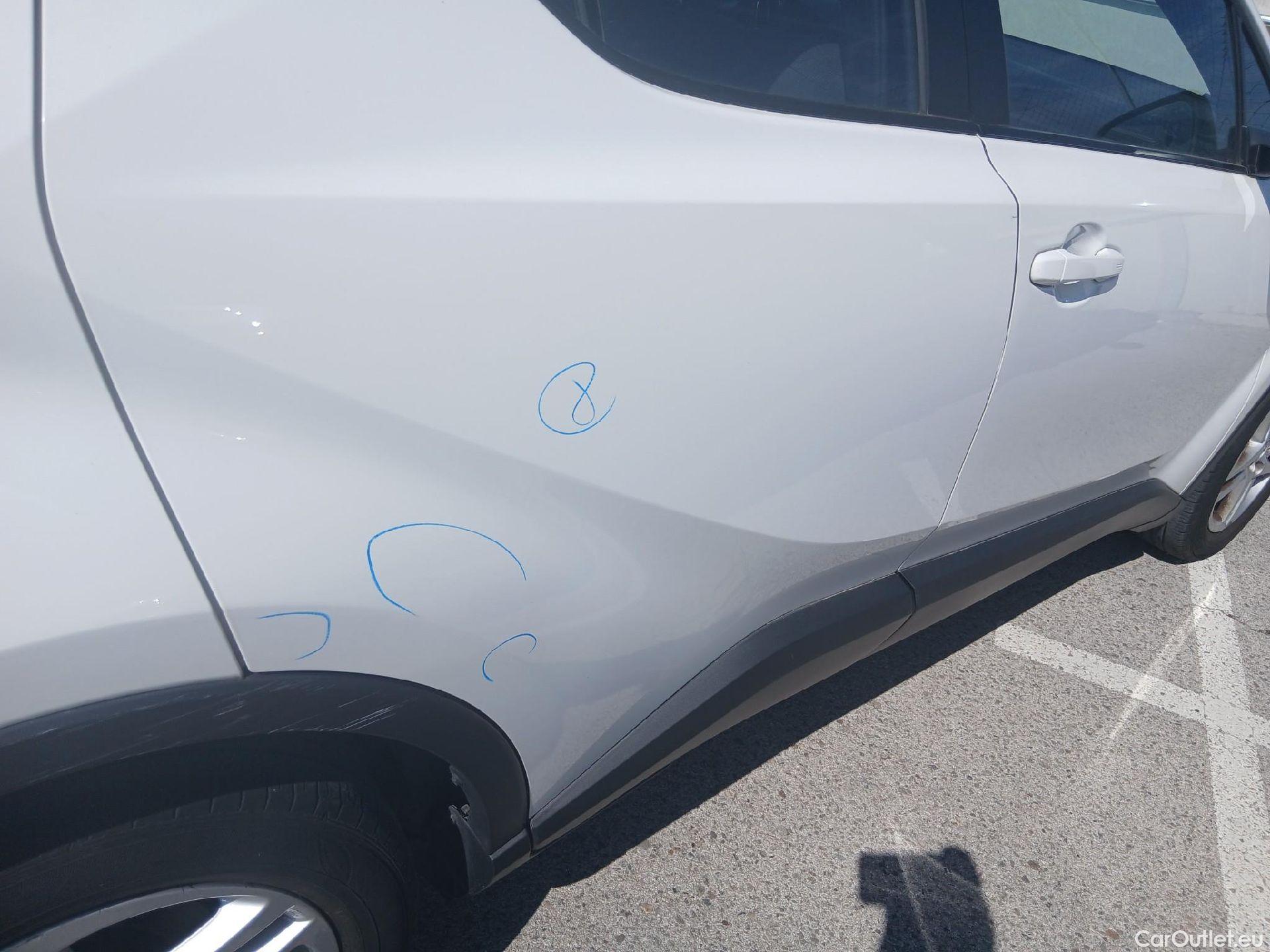  Toyota  C-HR TOYOTA  / 2019 / 5P / todoterreno 1.8 125H Active #35