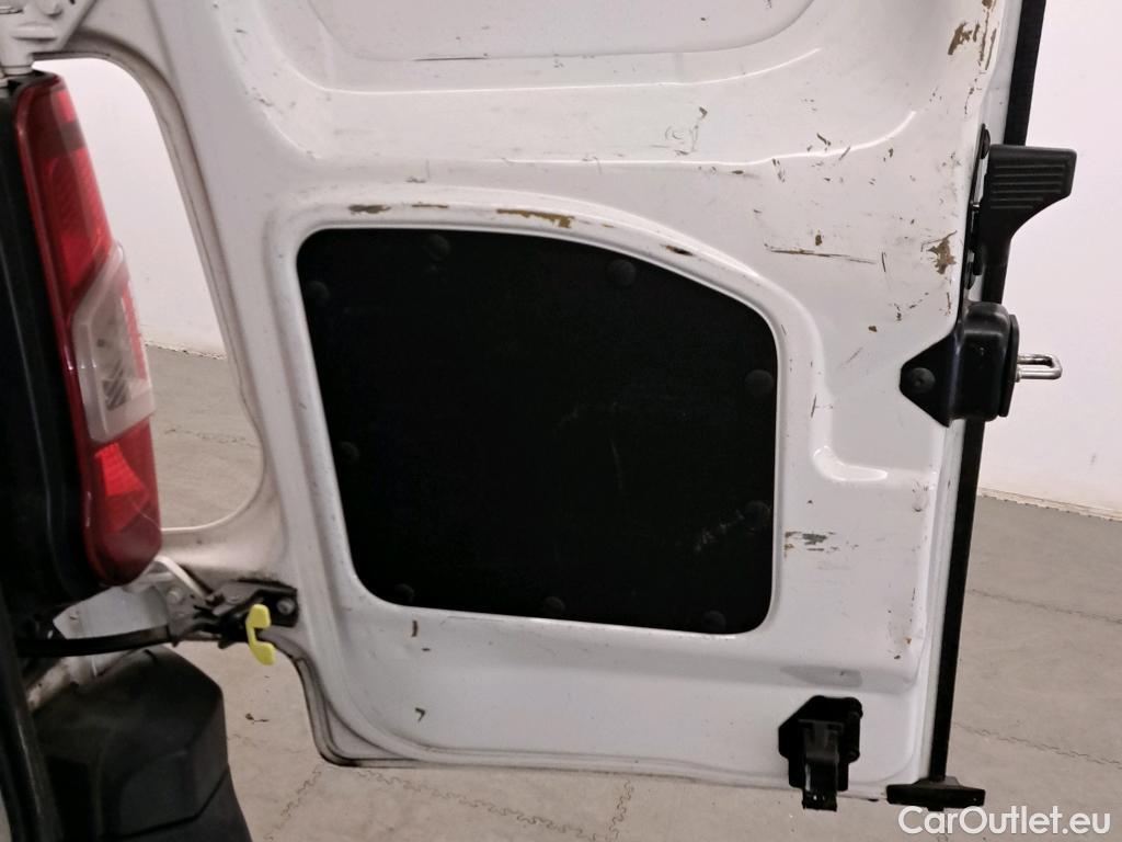  Citroen  Berlingo CITROEN  / 2018 / 3P / furgón derivado de turismo Talla M BlueHDi 100 CONTROL #29