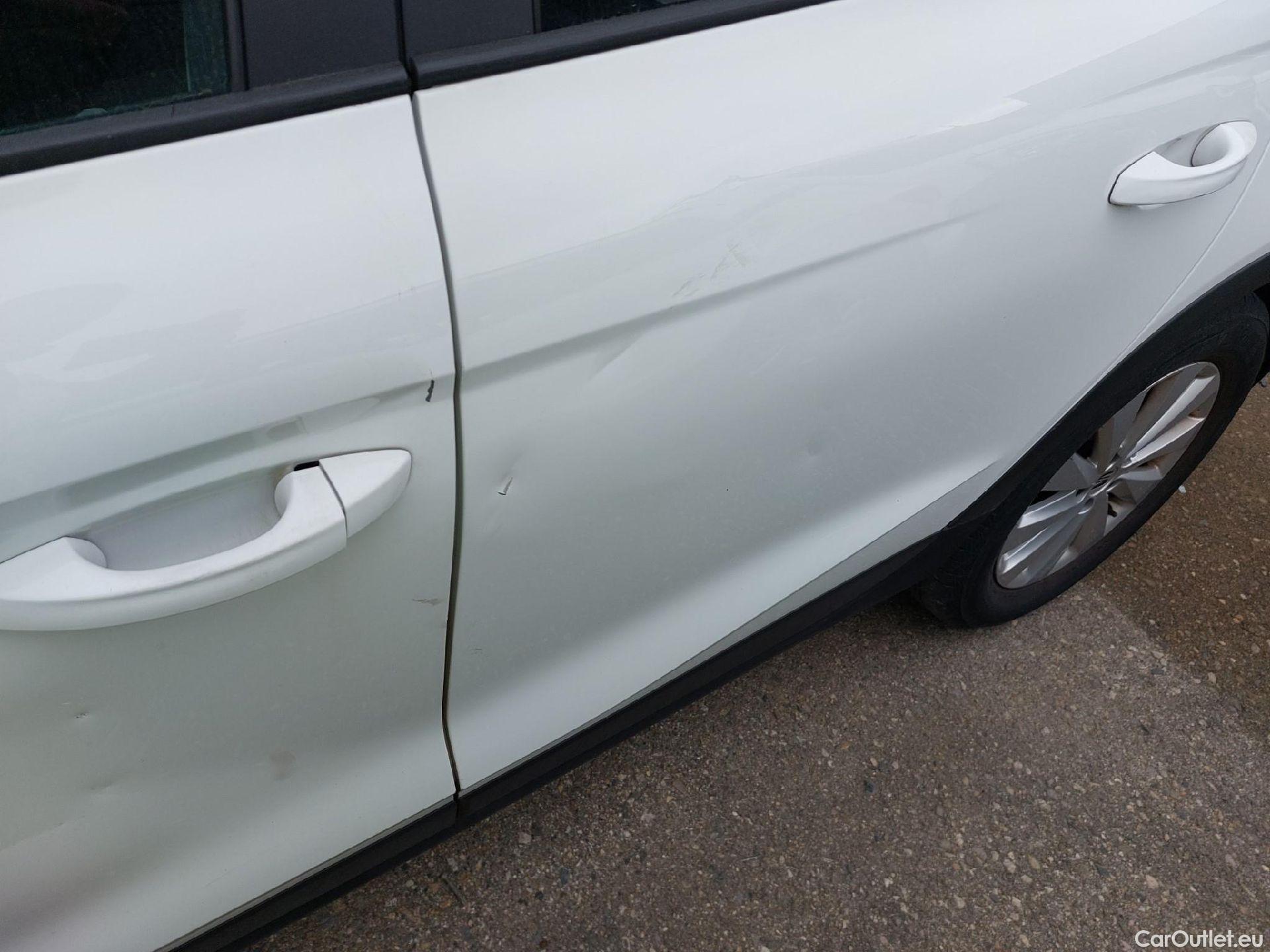  Seat  Arona SEAT  / 2017 / 5P / todoterreno 1.0 TSI 81kW (110CV) Style Plus (AC) #3