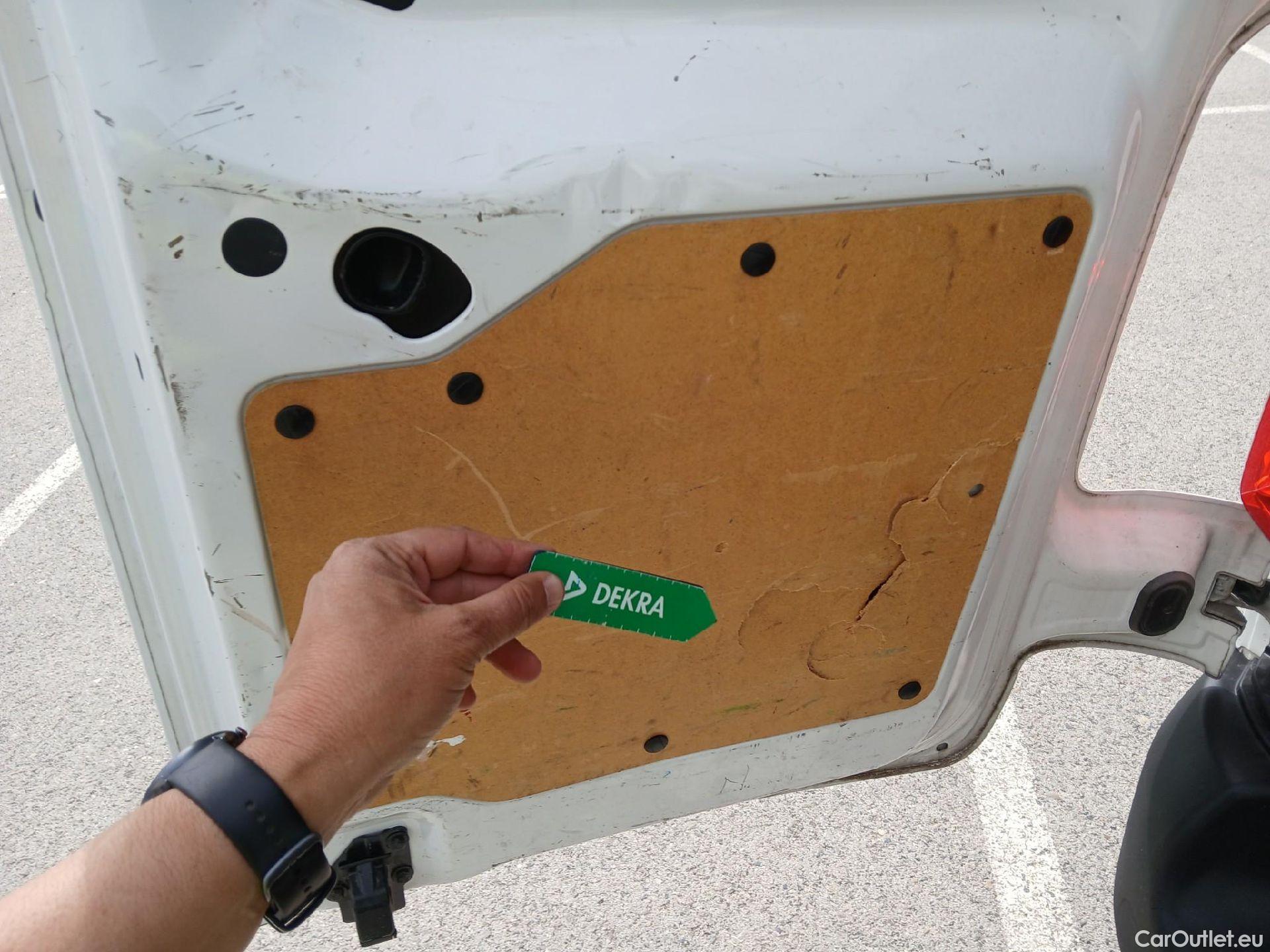  Citroen  Jumpy CITROEN  VU 4P 3G FURGÓN Talla M BlueHDi 90KW (120CV) 6v Confort #15