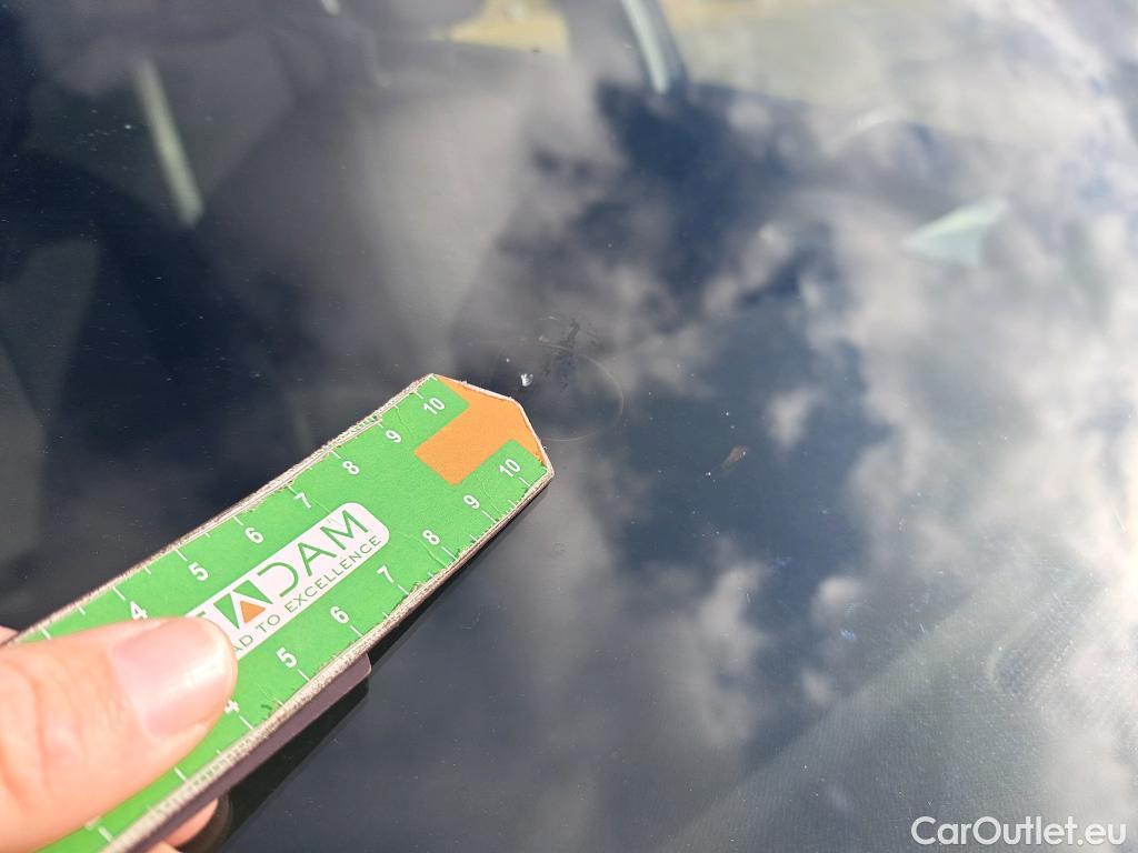  Peugeot  308 PEUGEOT  / 2017 / 5P / berlina con portón 5p Active Pack BlueHDi 130 S&S (AC) #33