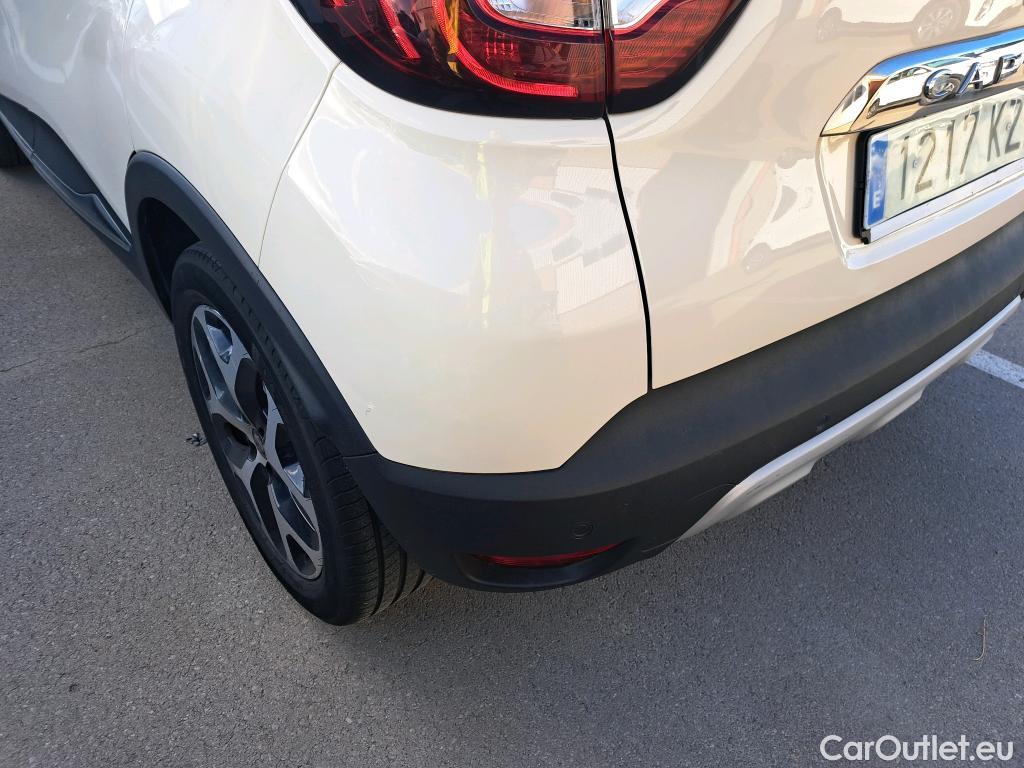  Renault  Captur RENAULT  / 2017 / 5P / crossover Zen TCe 66kW (90CV) -18 (CX) #21