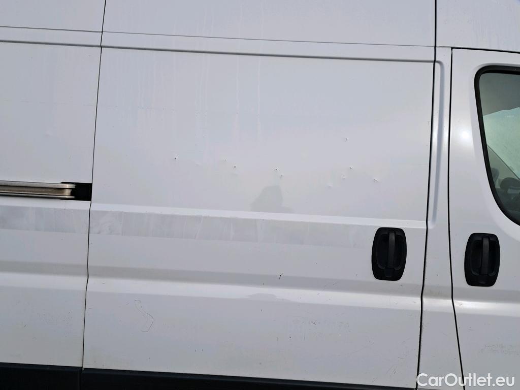  Citroen  Jumper CITROEN  / 2014 / 4P / furgón BlueHDi 103KW (140CV) Furgón 35L3H2 #33