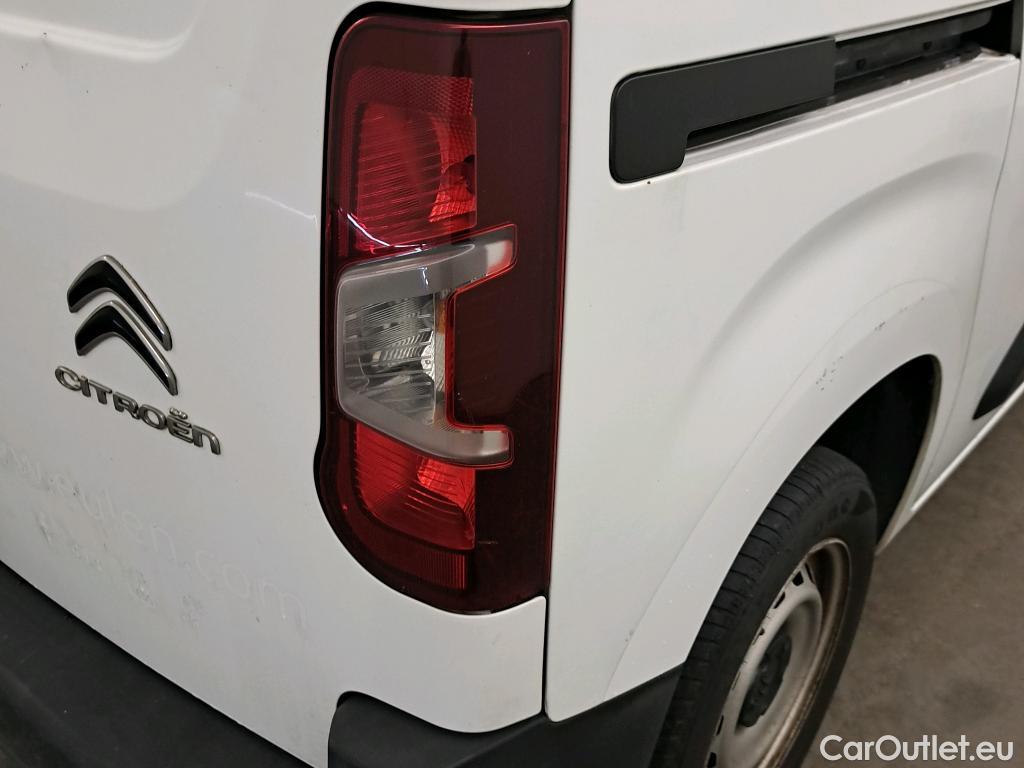  Citroen  Berlingo CITROEN  / 2018 / 3P / furgón derivado de turismo Talla M BlueHDi 100 CONTROL #3