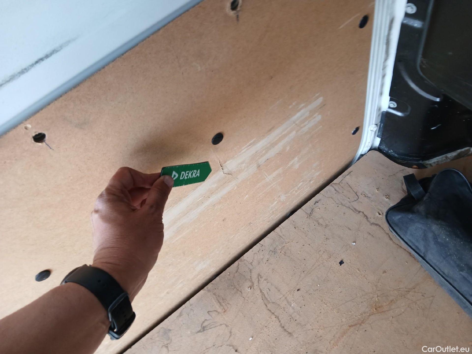  Citroen  Jumpy CITROEN  VU 4P 3G FURGÓN Talla M BlueHDi 90KW (120CV) 6v Confort #17