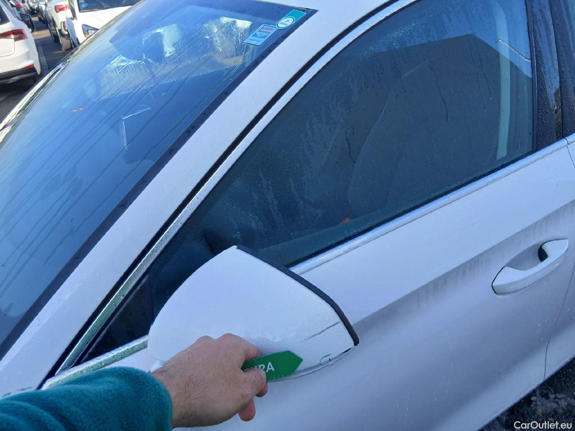  Seat  Leon SEAT Nuevo León / 2020 / 5P / familiar SP 1.4 e-Hybrid DSG S&S Xcellence Go L #7