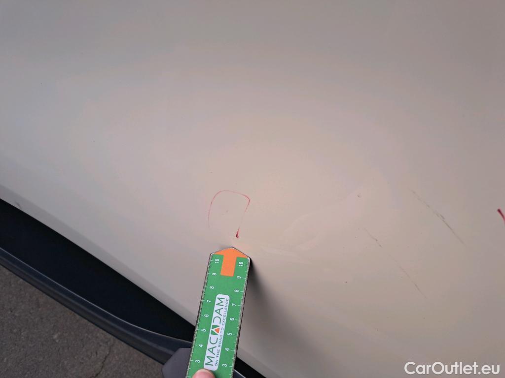  Renault  Captur RENAULT  / 2017 / 5P / crossover Zen TCe 66kW (90CV) -18 (CX) #14