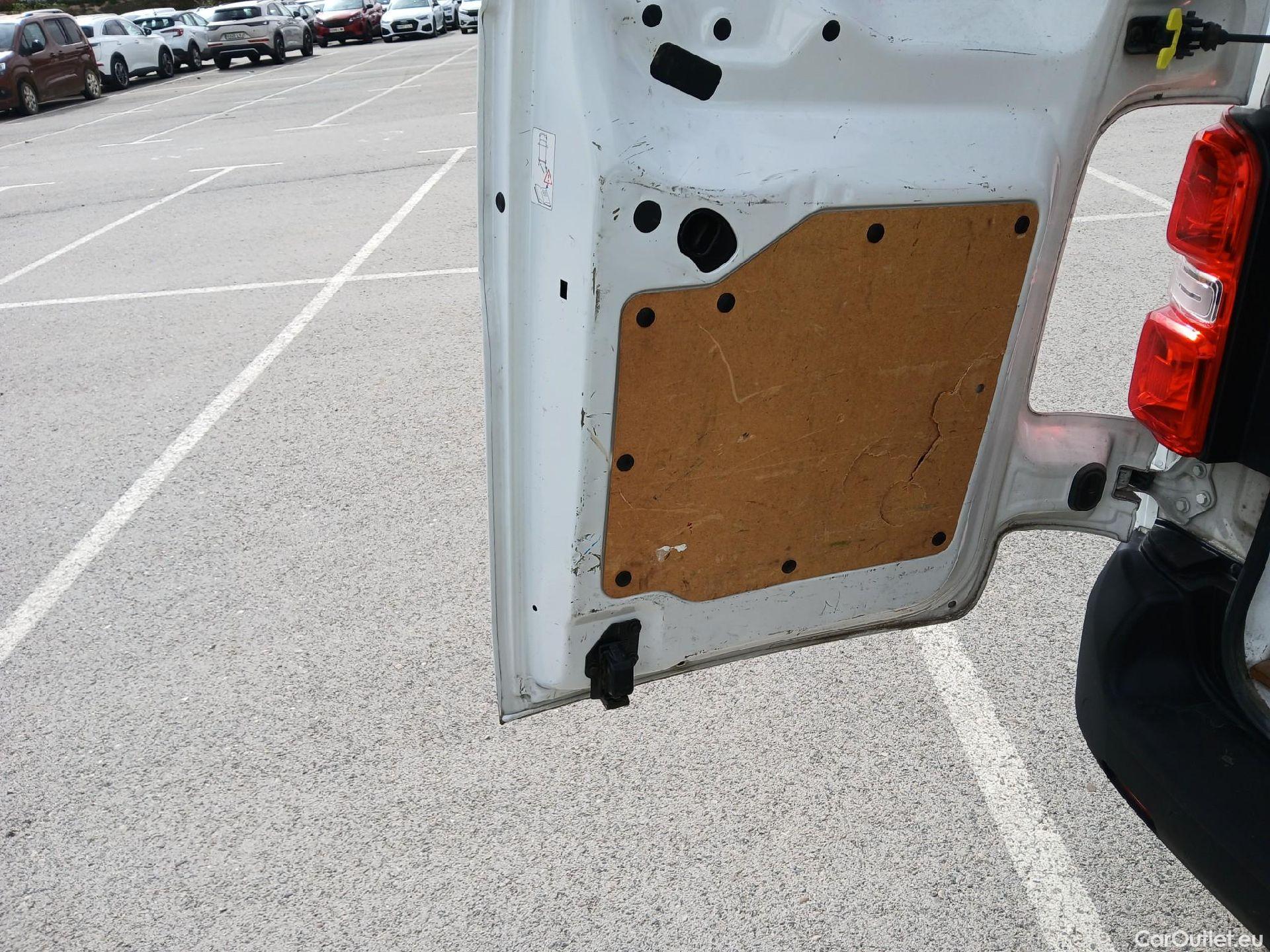  Citroen  Jumpy CITROEN  VU 4P 3G FURGÓN Talla M BlueHDi 90KW (120CV) 6v Confort #14