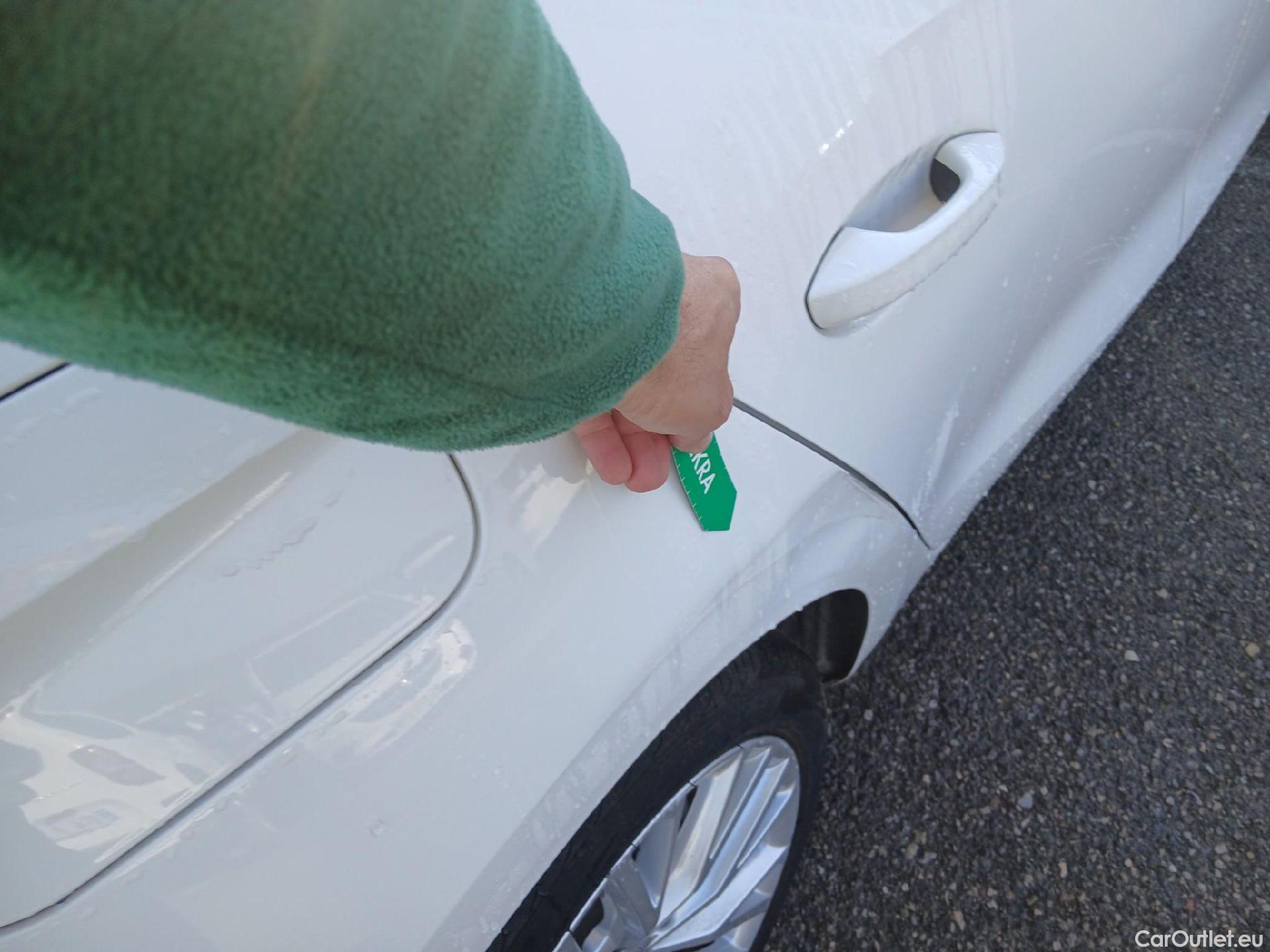  Seat  Leon SEAT Nuevo León / 2020 / 5P / familiar SP 1.4 e-Hybrid DSG S&S Xcellence Go L #16