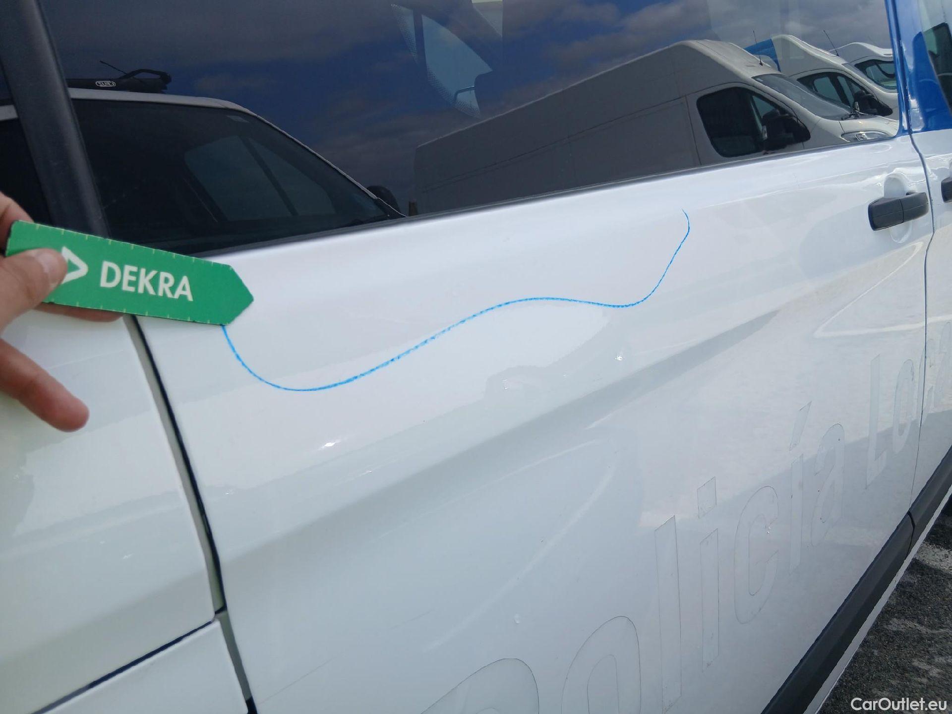  Ford  Transit FORD  Custom / 2012 / 4P / combi Kombi 2.0 TDCI 96kW 320 L2 Trend MHEV #24