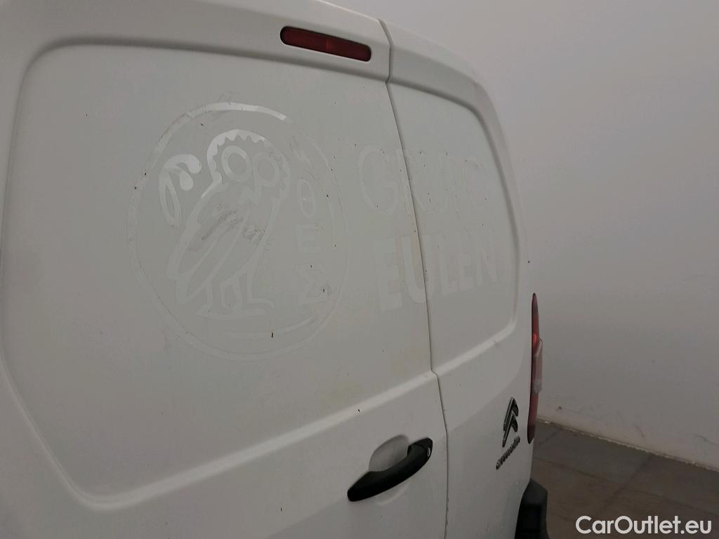  Citroen  Berlingo CITROEN  / 2018 / 3P / furgón derivado de turismo Talla M BlueHDi 100 CONTROL #15
