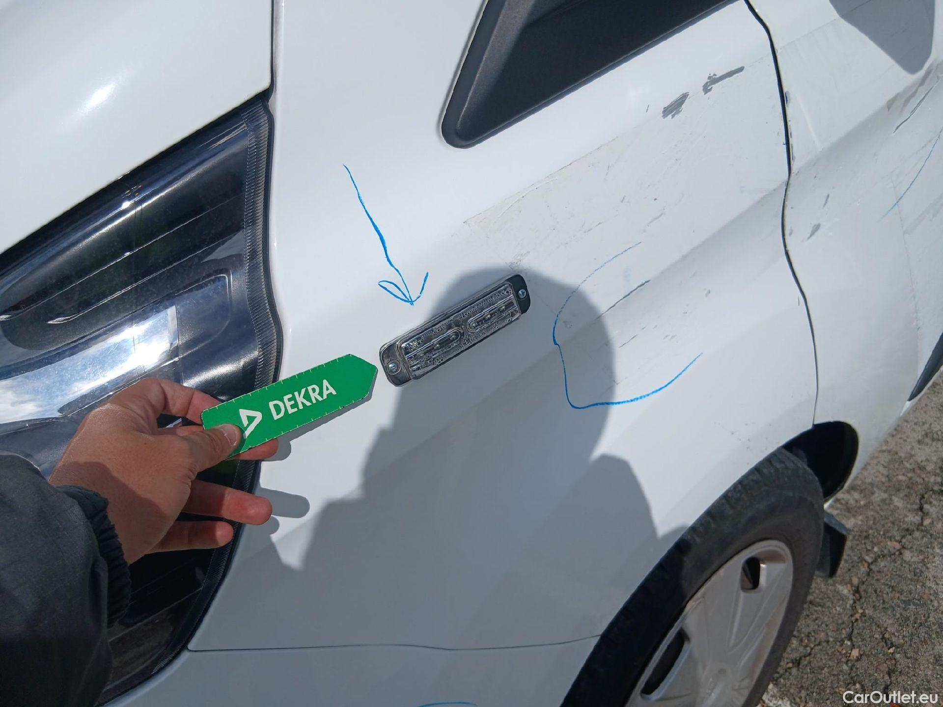  Ford  Transit FORD  Custom / 2012 / 4P / combi Kombi 2.0 TDCI 96kW 320 L2 Trend MHEV #6