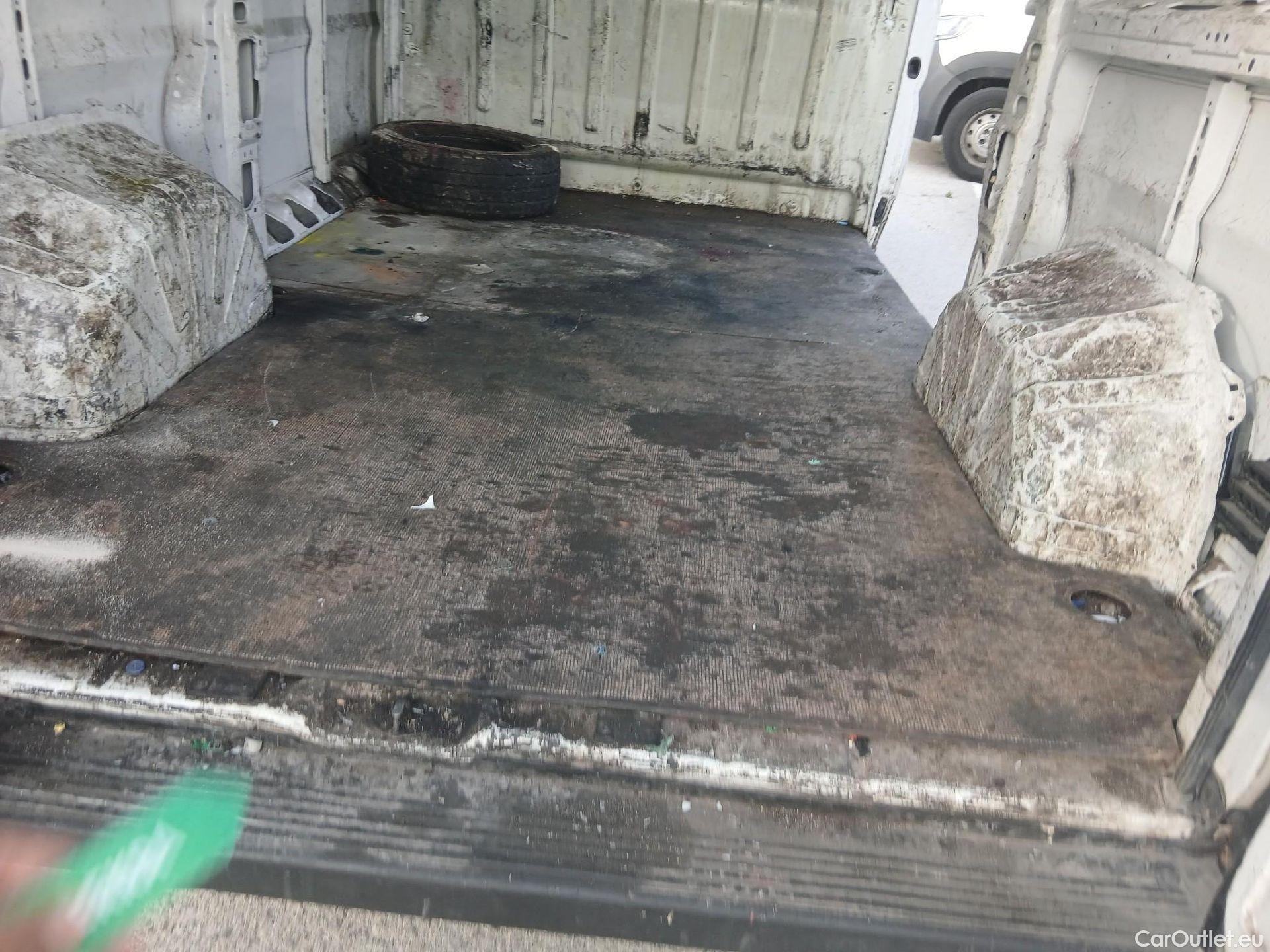  Fiat  Ducato FIAT  / 2014 / 4P / furgón Furgón 35 Medio 100kW Natural Power #3