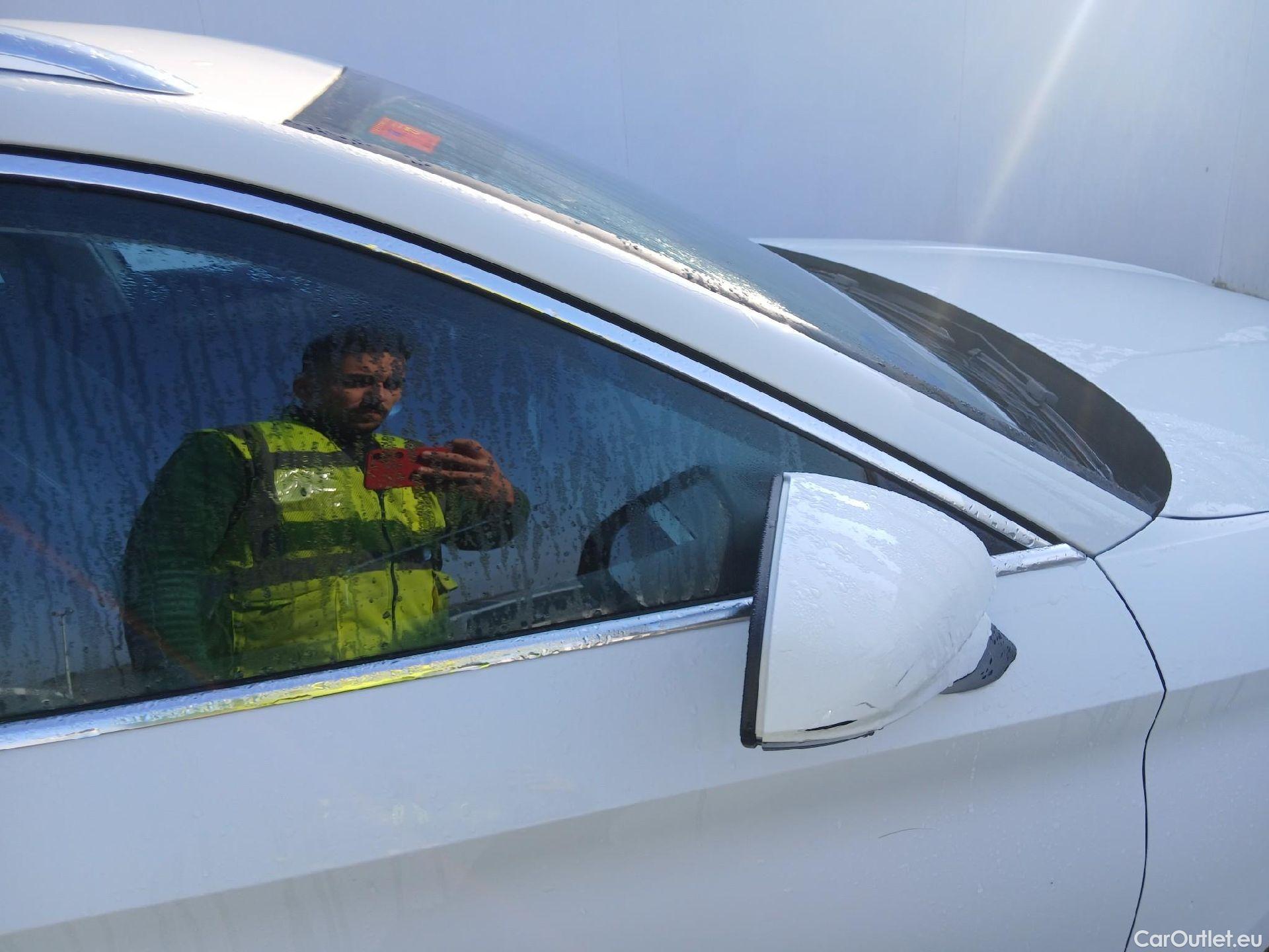  Seat  Leon SEAT Nuevo León / 2020 / 5P / familiar SP 1.4 e-Hybrid DSG S&S Xcellence Go L #19