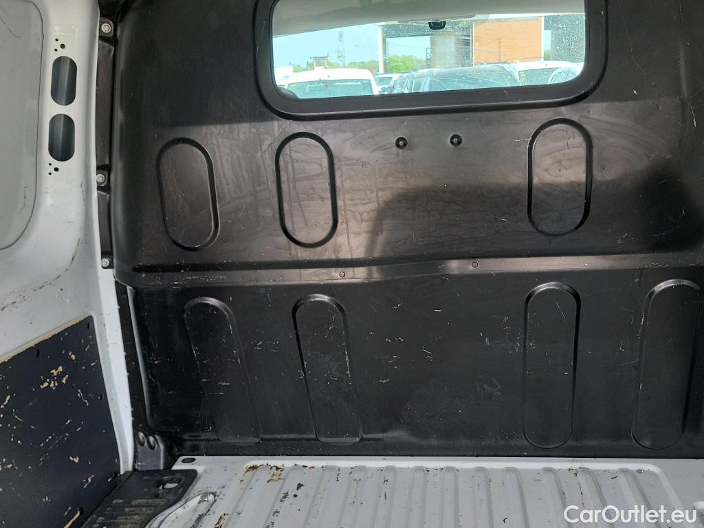  Renault  Kangoo RENAULT  Furgón/2013/3P/furgón derivado de turismo Profesional dCi 55 kW (75 CV) #18