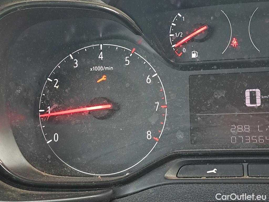  Opel  Combo OPEL  / 2018 / 3P / furgón derivado de turismo 1.5 TD 75kW (100CV) Express L H1 650kg (AC) #30