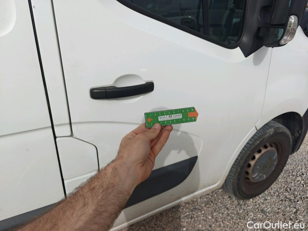  Renault  Master RENAULT  / 2019 / 4P / furgón Furgón T L2H2 3500 Bl dCi 100kW (135CV) #46