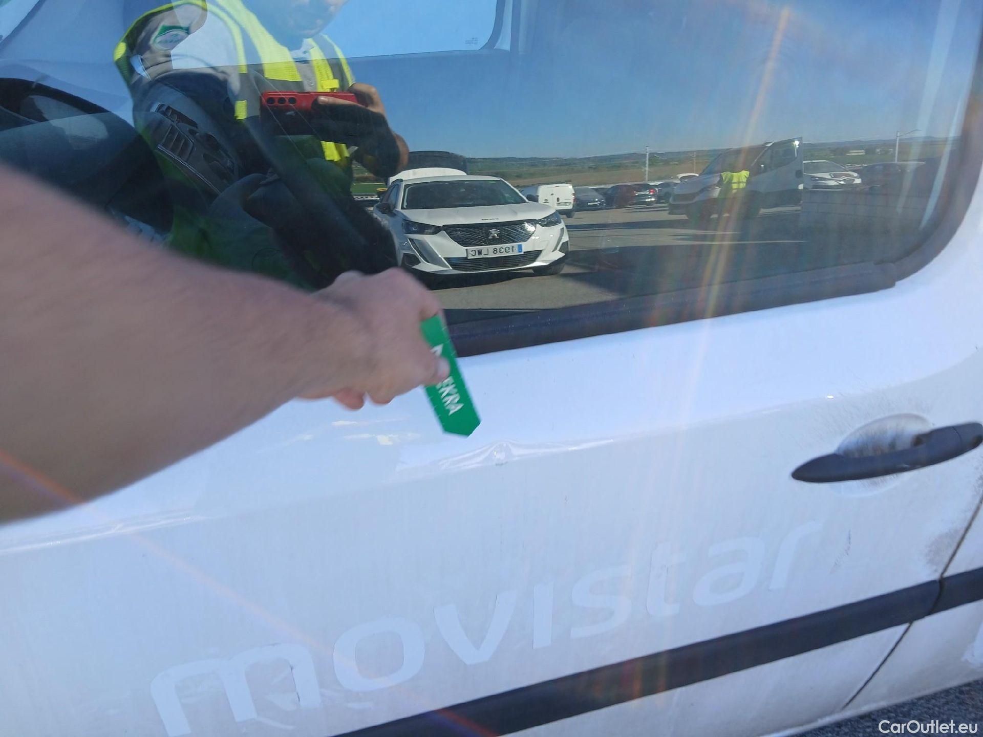  Renault  Kangoo RENAULT  Furgón/2013/3P/furgón derivado de turismo Profesional dCi 55 kW (75 CV) #7