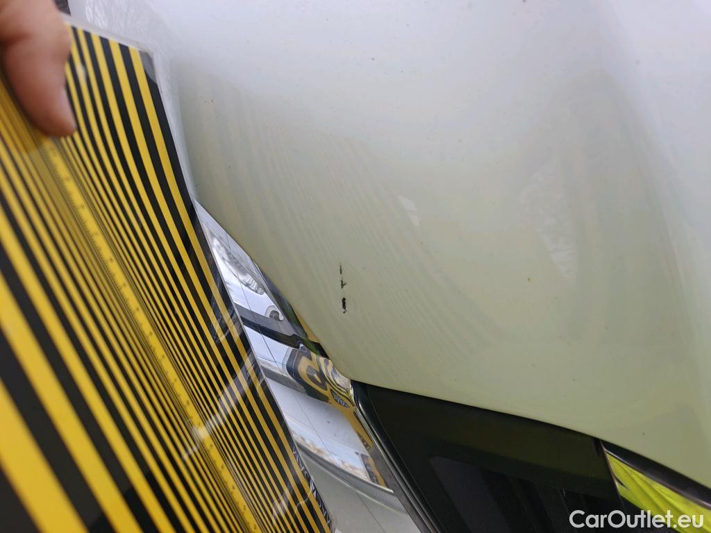  Nissan  NV400 NISSAN  / 2011 / 4P / furgón L2H2 3,5T 2.3dCi 99kW FWD Comfort #ISOTERMO# #40