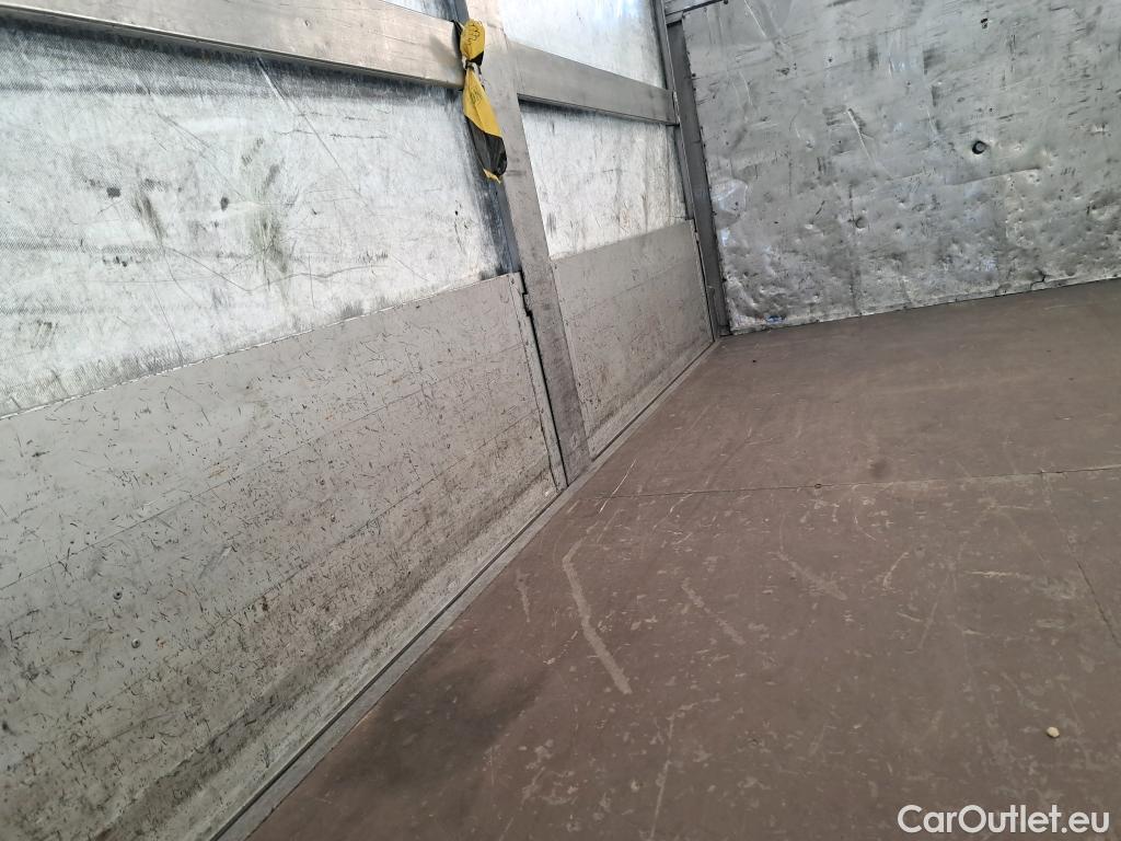  Iveco  Daily IVECO  / 2014 / 4P / chasis doble cabina 35C 14 D 3750 #8