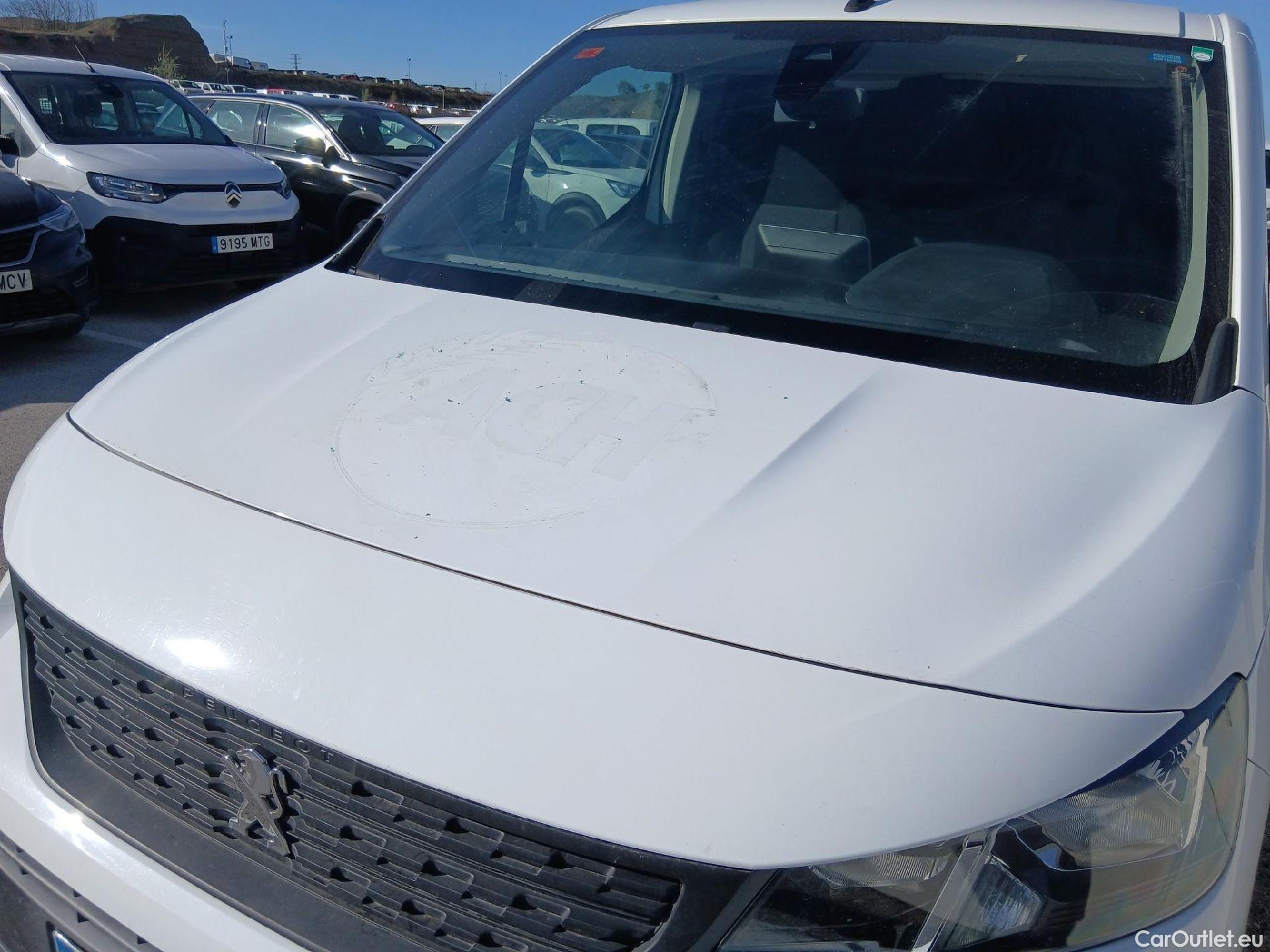  Peugeot  Partner PEUGEOT  / 2018 / 4P / furgón derivado de turismo Premium Standard 600kg BlueHDi 73kW (AC) #8