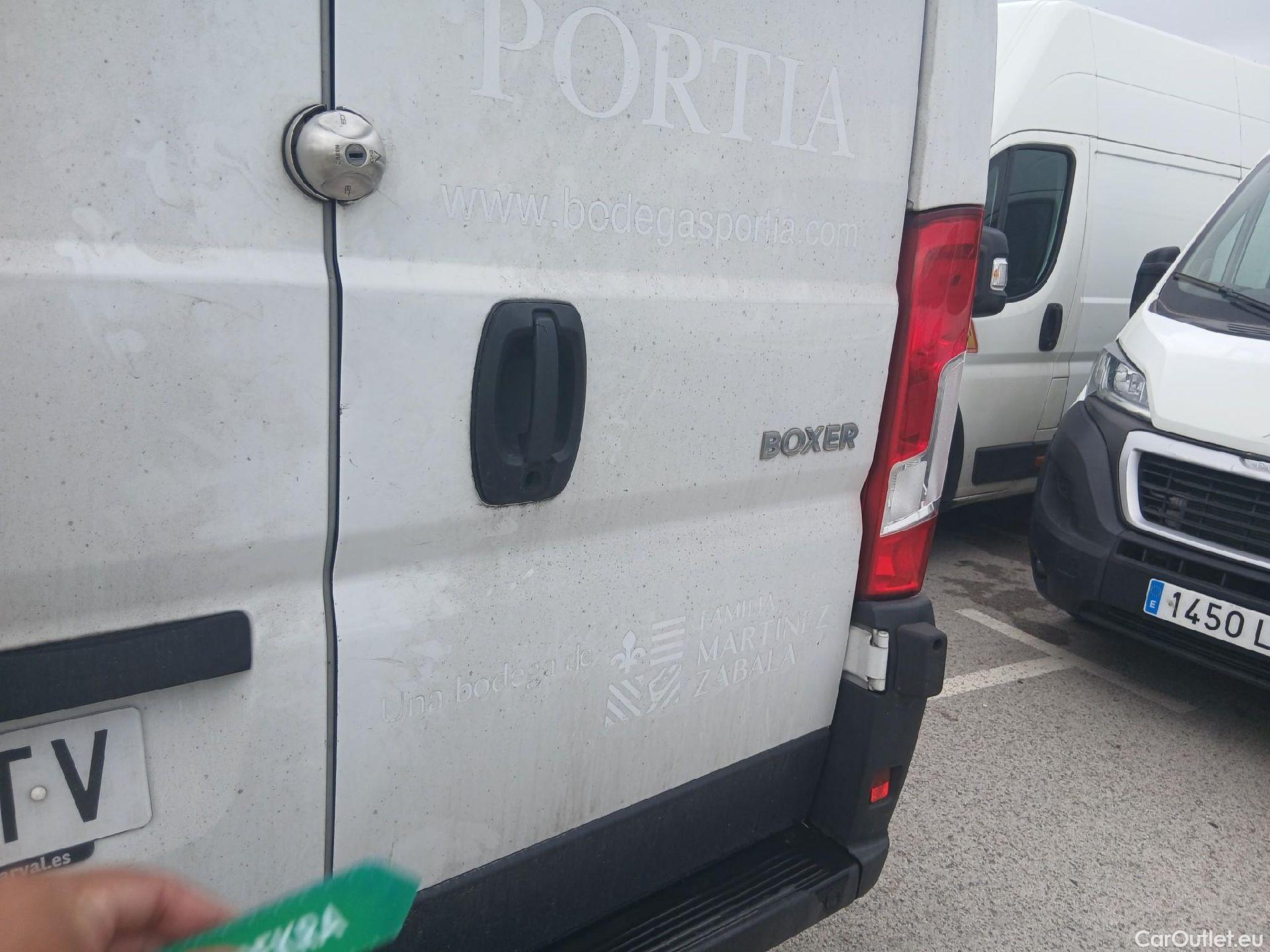  Peugeot  Boxer PEUGEOT  / 2014 / 4P / furgón Pack 335 L3 H2 BHDI 103kW (140CV) S&S #36