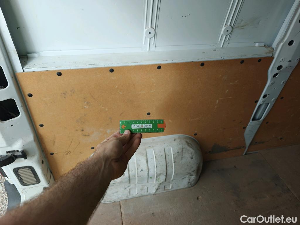  Renault  Master RENAULT  / 2019 / 4P / furgón Furgón T L2H2 3500 Bl dCi 100kW (135CV) #13