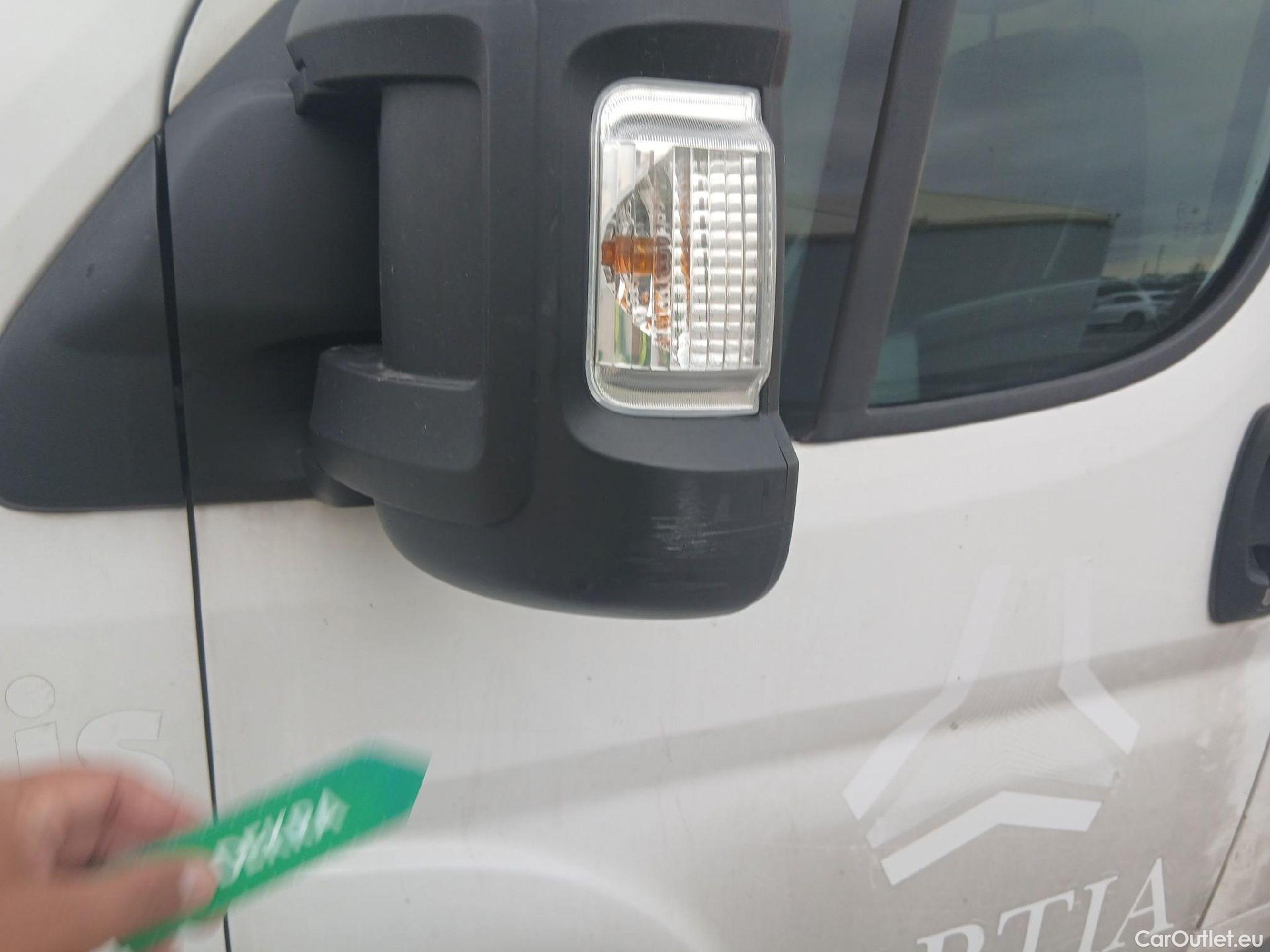  Peugeot  Boxer PEUGEOT  / 2014 / 4P / furgón Pack 335 L3 H2 BHDI 103kW (140CV) S&S #23