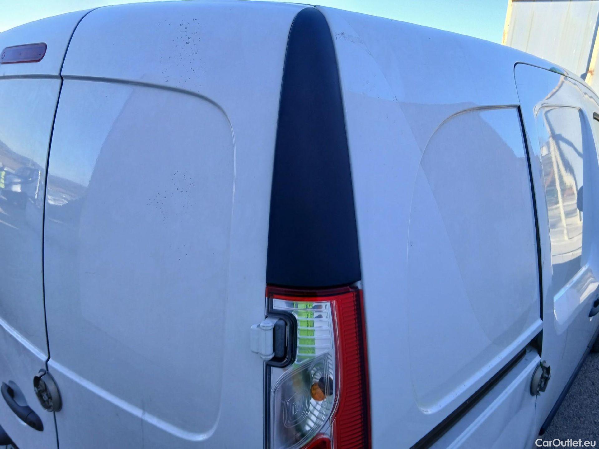  Renault  Kangoo RENAULT  Furgón/2013/3P/furgón derivado de turismo Profesional dCi 55 kW (75 CV) #18