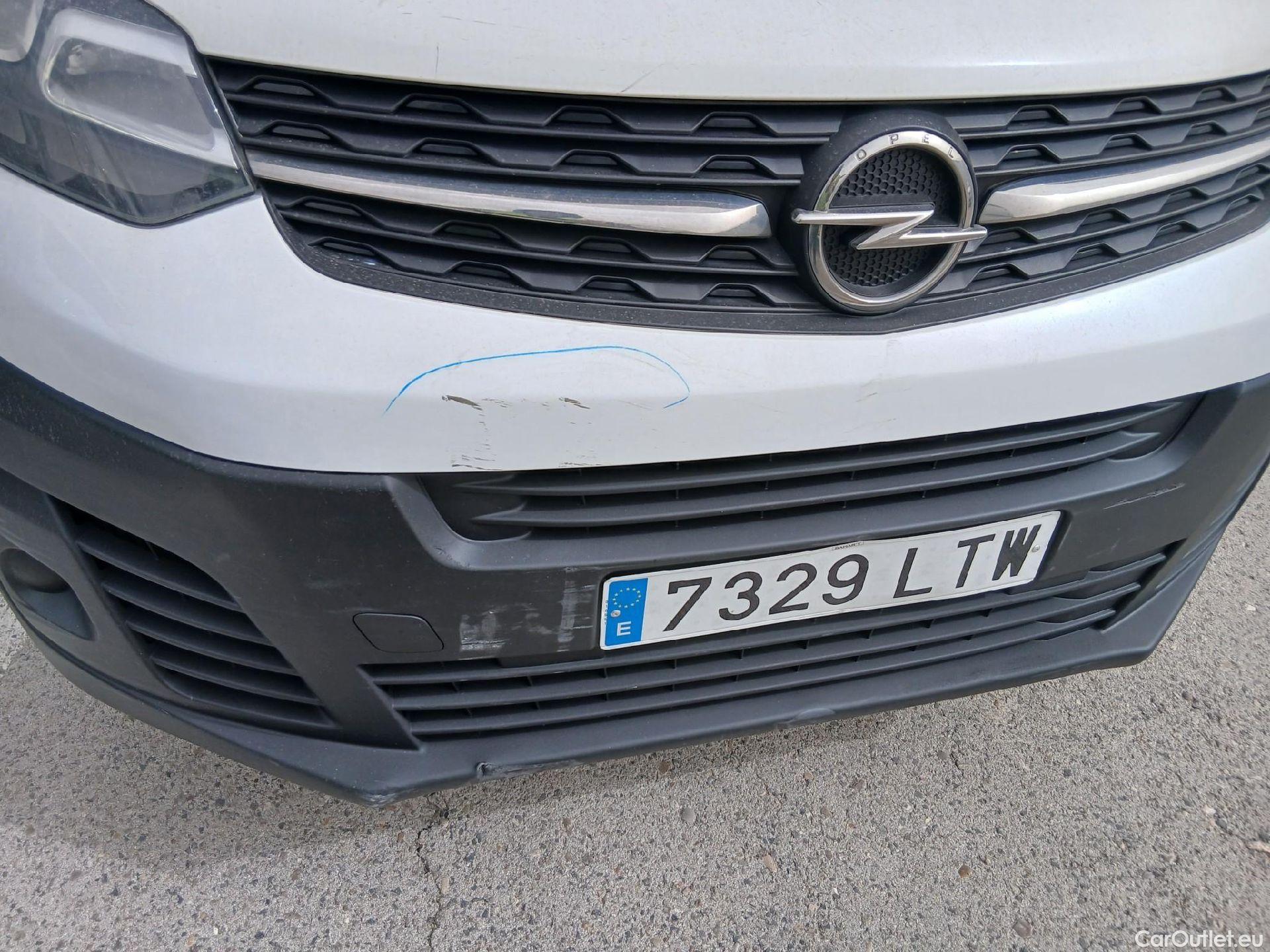  Opel  Vivaro OPEL  / 2019 / 4P / furgón 1.5 Diésel 74kW(100CV)M Std Exp #12