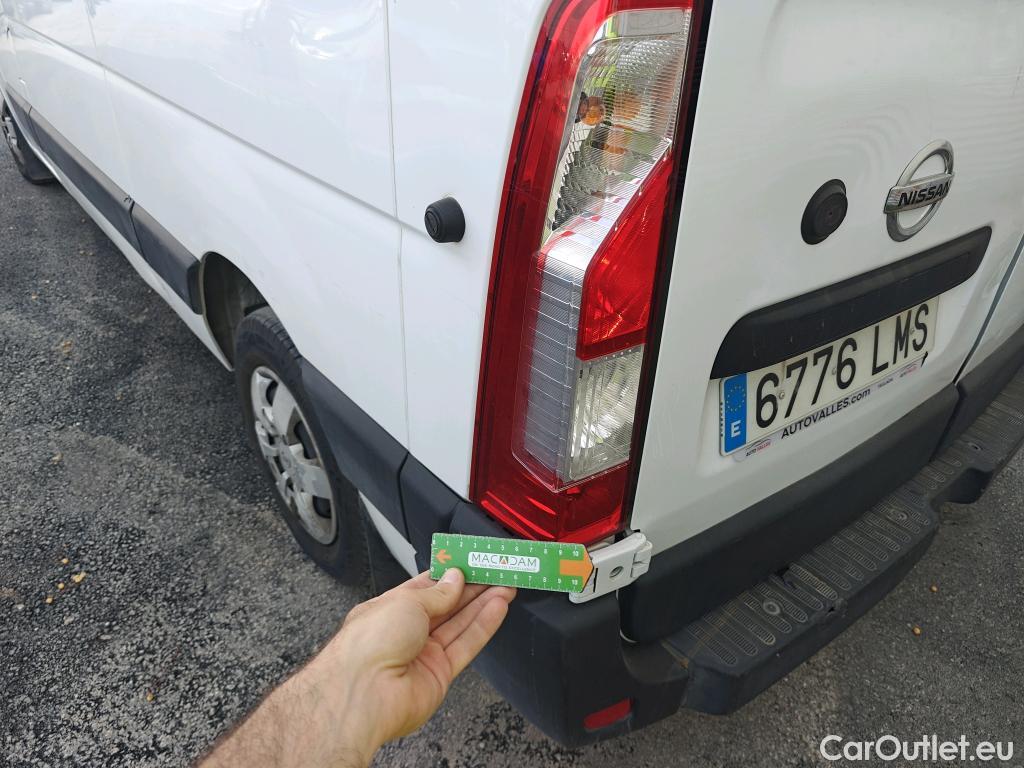  Nissan  NV400 NISSAN  / 2011 / 4P / furgón L2H2 3,5T 2.3dCi 99kW FWD Comfort #ISOTERMO# #77