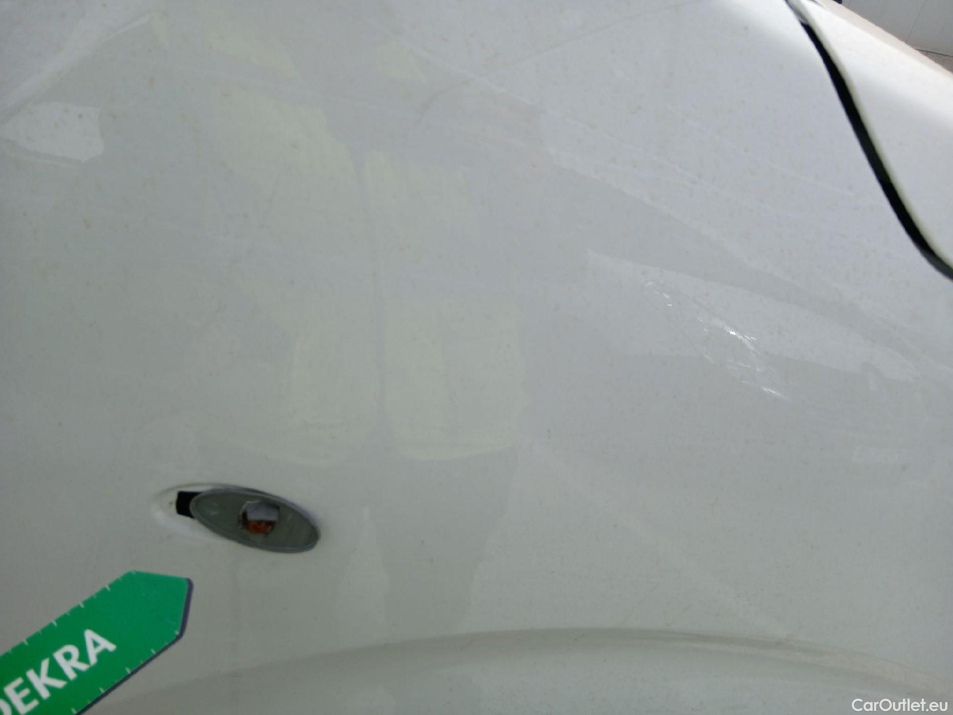  Opel  Vivaro OPEL  / 2019 / 4P / furgón 1.5 Diésel 74kW(100CV)M Std Exp #44