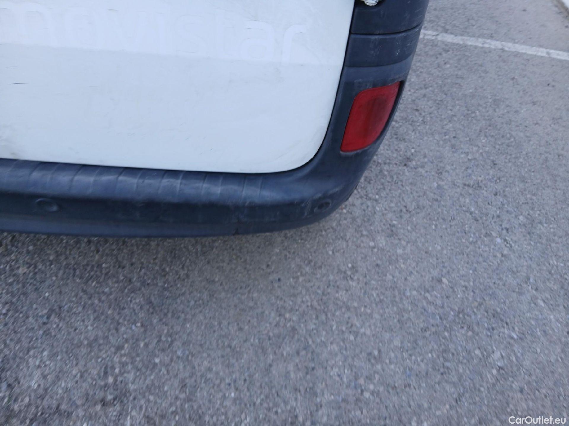  Renault  Kangoo RENAULT  Furgón/2013/3P/furgón derivado de turismo Profesional dCi 55 kW (75 CV) #15