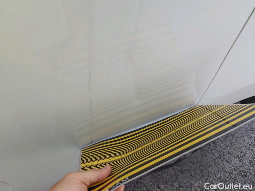  Nissan  NV400 NISSAN  / 2011 / 4P / furgón L2H2 3,5T 2.3dCi 99kW FWD Comfort #ISOTERMO# #32