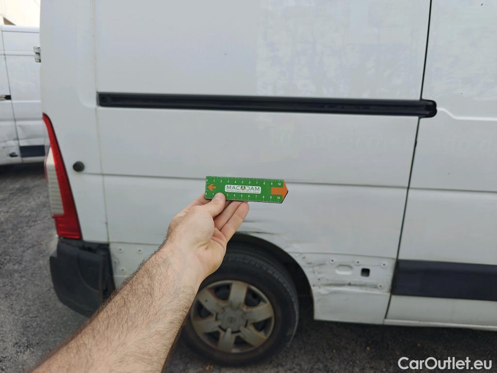  Nissan  NV400 NISSAN  / 2011 / 4P / furgón L2H2 3,5T 2.3dCi 99kW FWD Comfort #ISOTERMO# #1