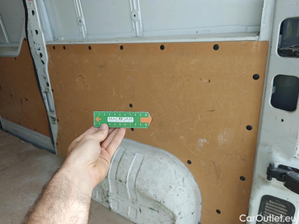  Renault  Master RENAULT  / 2019 / 4P / furgón Furgón T L2H2 3500 Bl dCi 100kW (135CV) #16