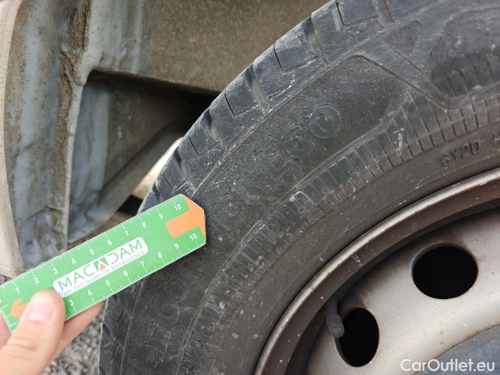  Renault  Master RENAULT  / 2019 / 4P / furgón Furgón T L2H2 3500 Bl dCi 100kW (135CV) #74