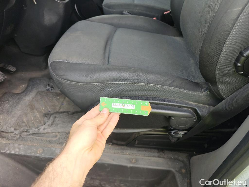  Nissan  NV400 NISSAN  / 2011 / 4P / furgón L2H2 3,5T 2.3dCi 99kW FWD Comfort #ISOTERMO# #49